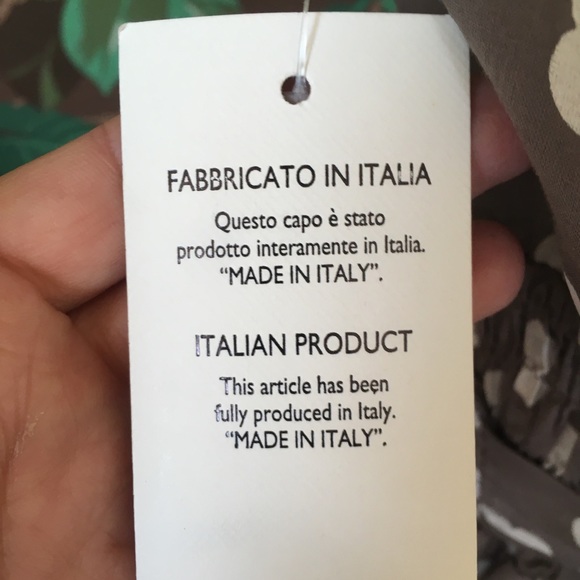 Italian Sleeveless Summer Dress - Picture 5 of 8